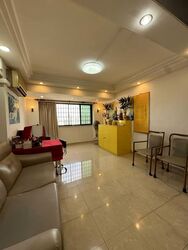Blk 577 Hougang Avenue 4 (Hougang), HDB Executive #580571111